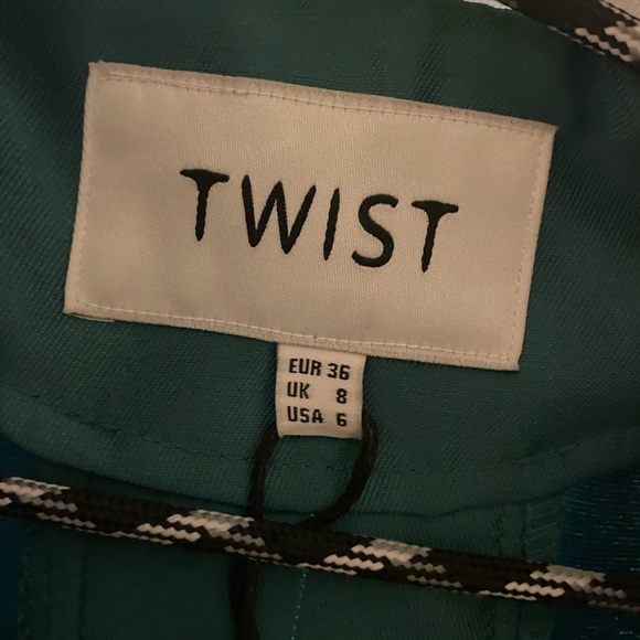 Twist jacket - Picture 7 of 8
